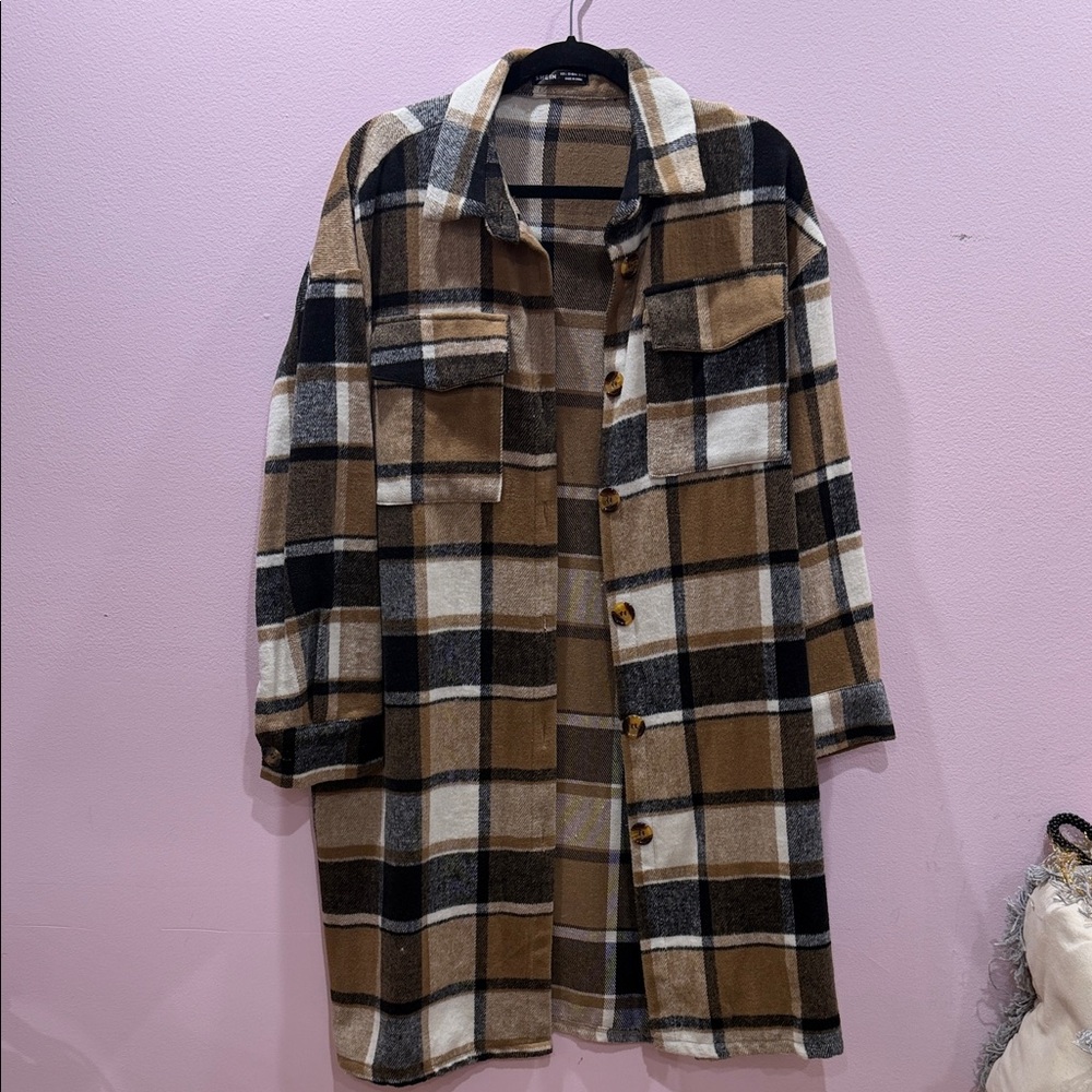 SHEIN Plaid Utility Jacket in Black, White, and Tan